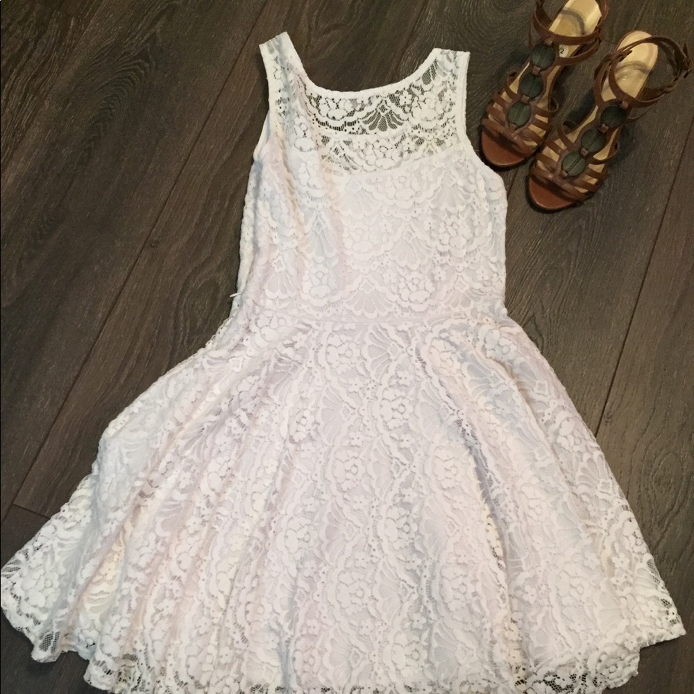 Delia’s white dress!